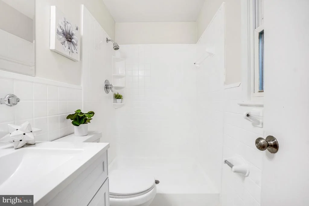 Photo of 7107 DOWER HOUSE ROAD