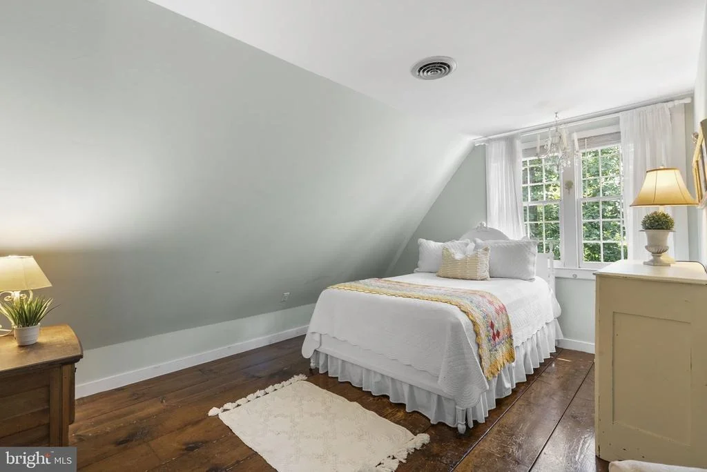 Photo of 22524 GRIFFITH DRIVE