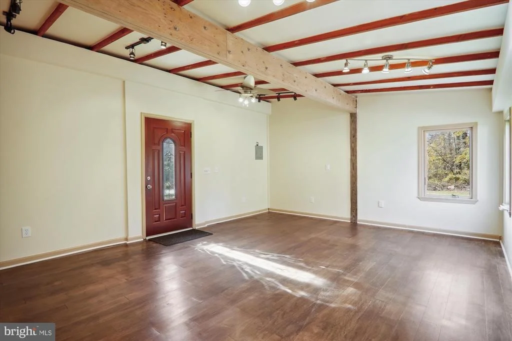 Photo of 18301 BROOKE ROAD