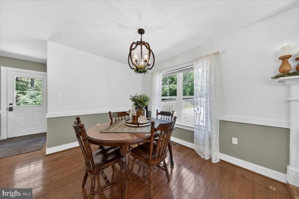 Photo of 844 MANCHESTER ROAD