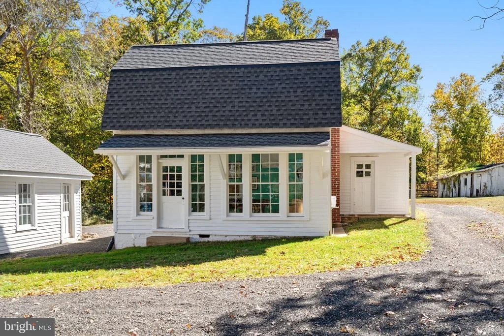 Photo of 4561 WESTON ROAD