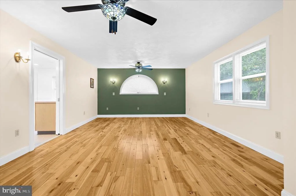 Photo of 8517 NEW CUT ROAD
