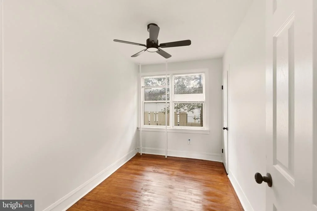 Photo of 620 ERIAL ROAD