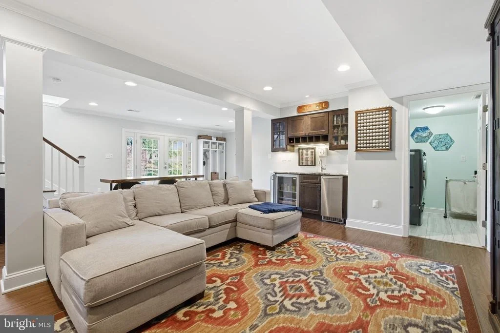 Photo of 214 PROVIDENCE ROAD