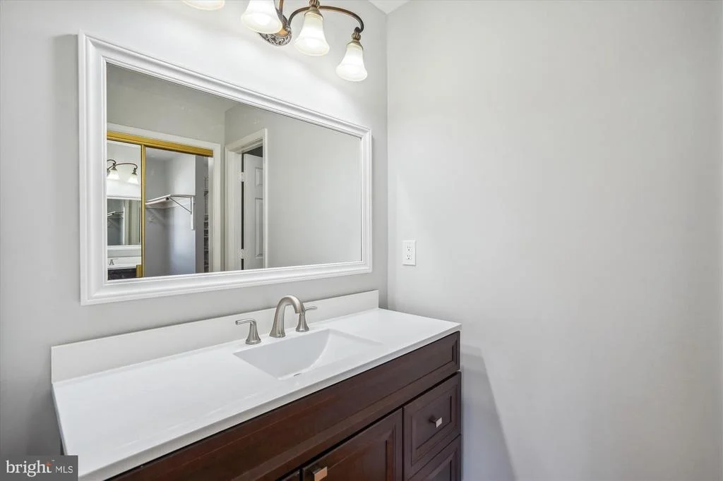 Photo of 18604 WILLOW OAK DRIVE