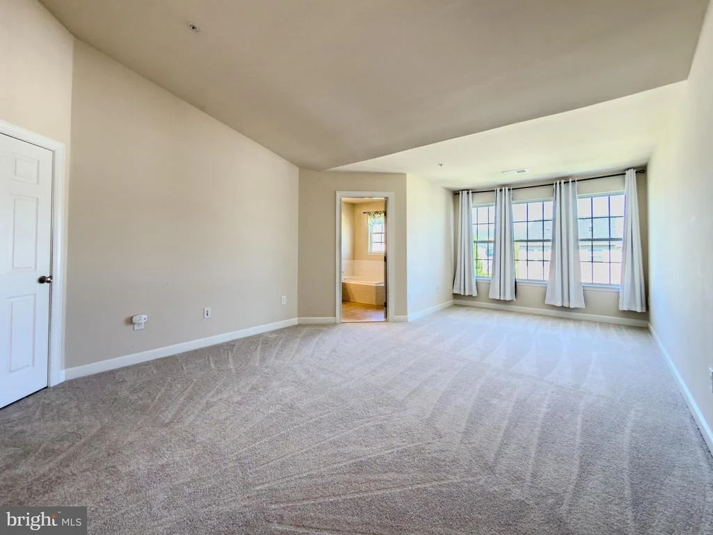 Photo of 2054 SPRING RUN CIRCLE