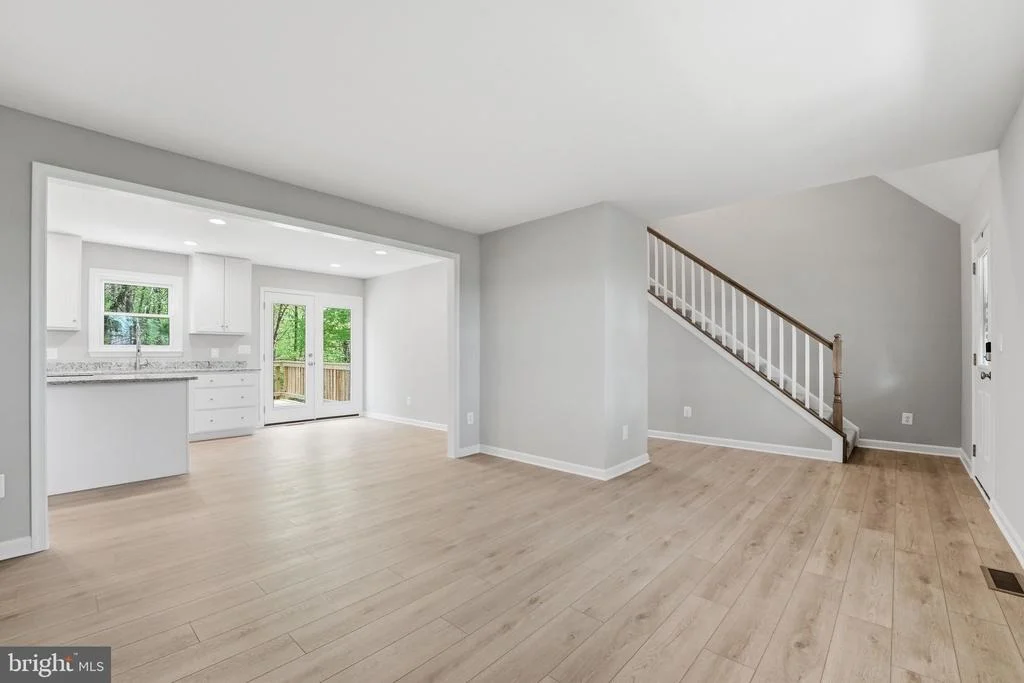 Photo of 3229 COLVIN ROAD