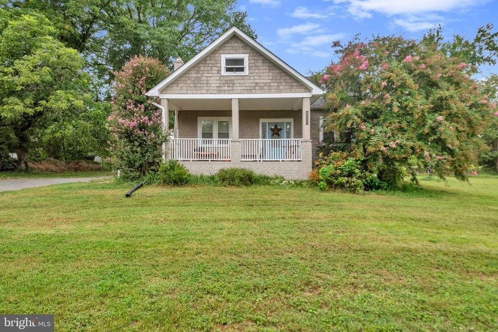 Photo of 8935 FAIRGROUND ROAD