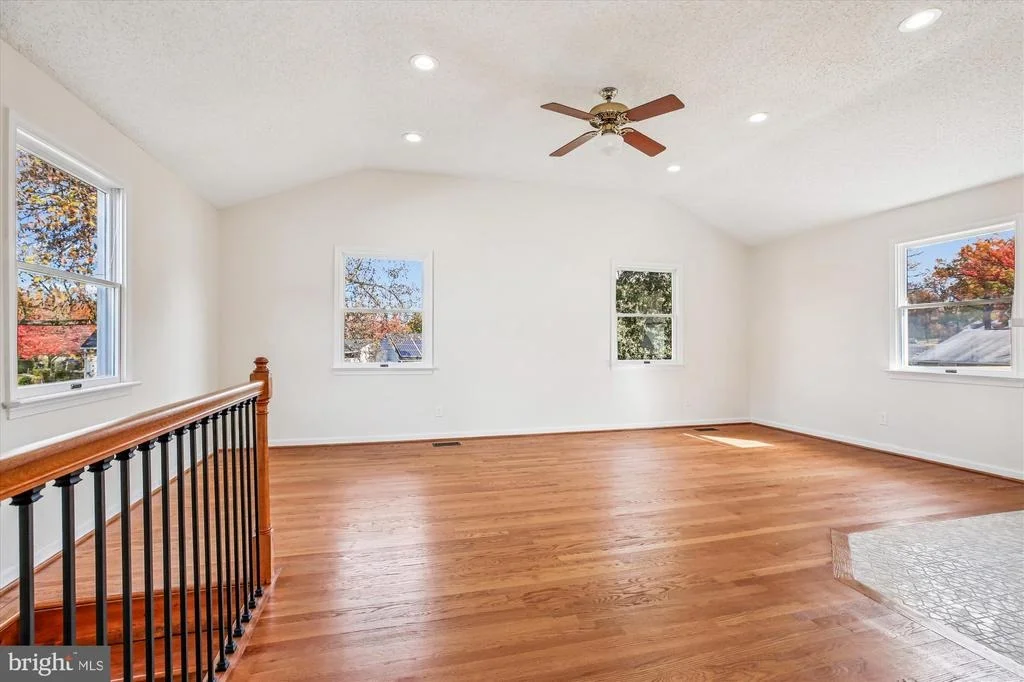 Photo of 11603 VEIRS MILL ROAD