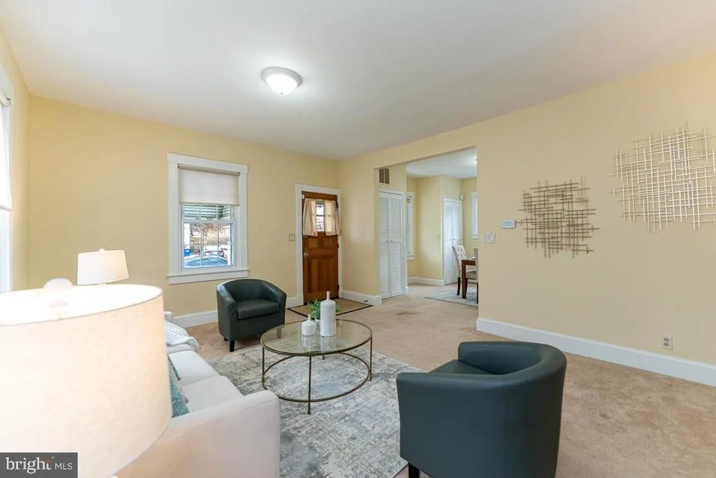 Photo of 413 TALBOTT AVENUE