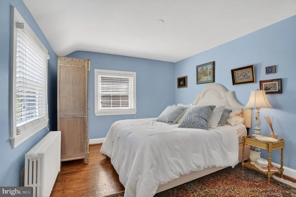 Photo of 1210 W BRADDOCK ROAD