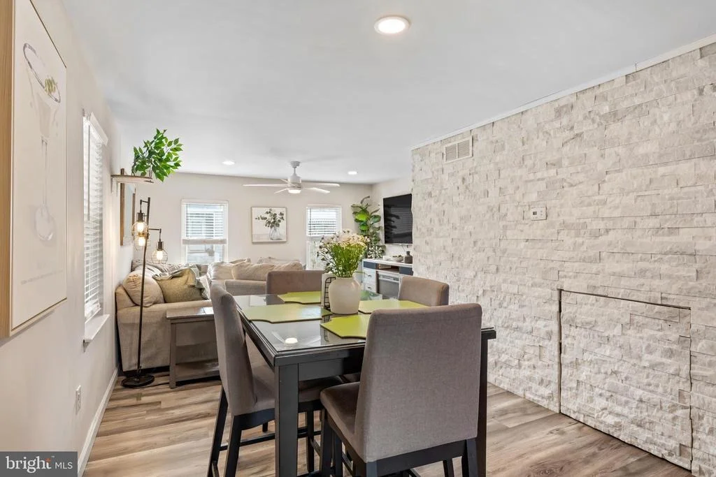 Photo of 215 BOULEVARD AVENUE