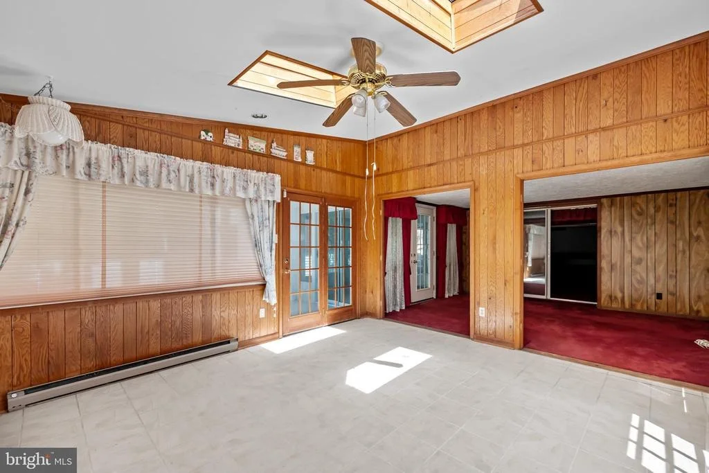 Photo of 409 HULL PLACE