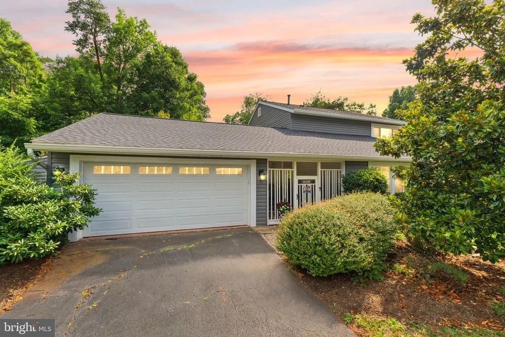 Photo of 314 AVONDALE DRIVE
