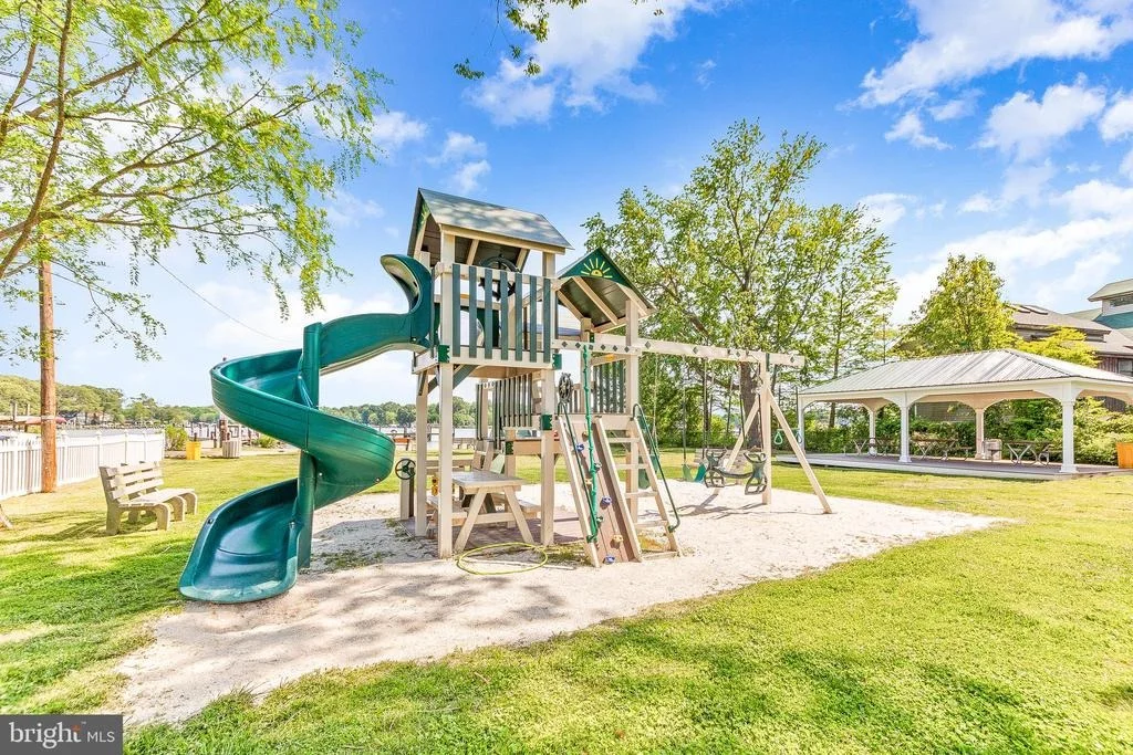 Photo of 4922 HINE DRIVE