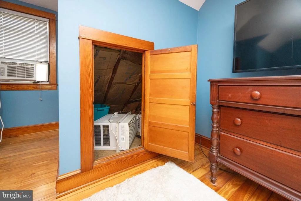 Photo of 515 LOCUST AVENUE