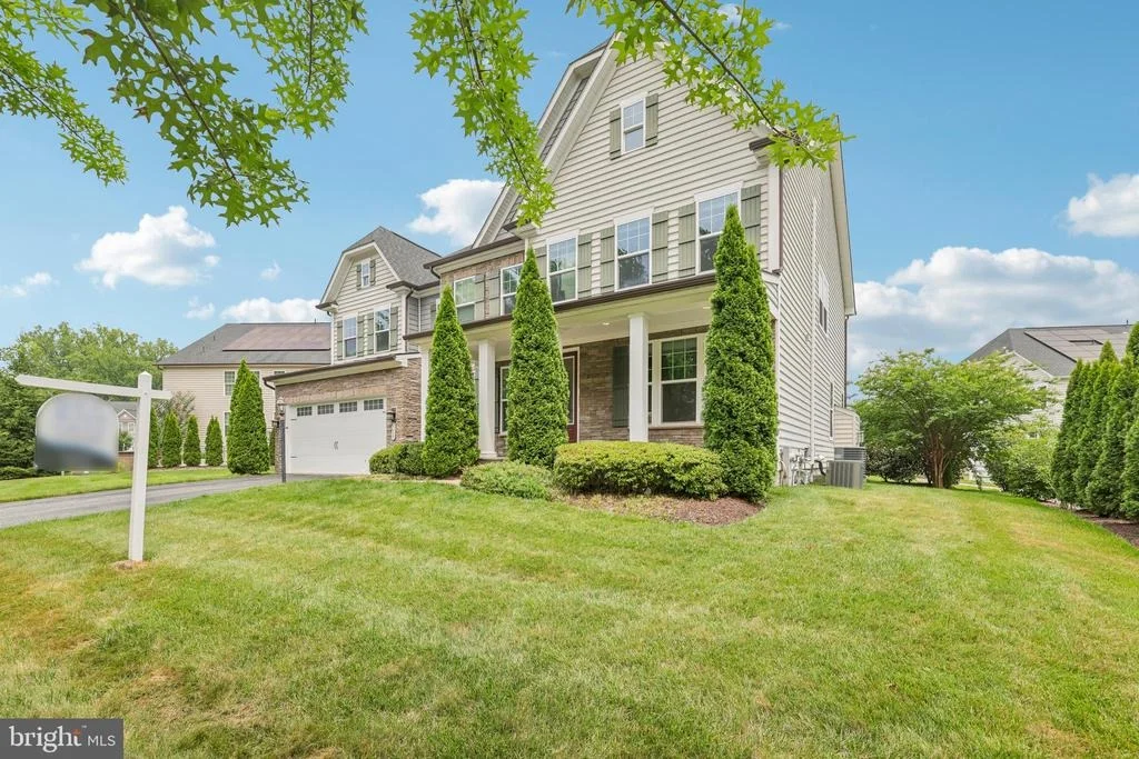 Photo of 2209 JACOB WAY
