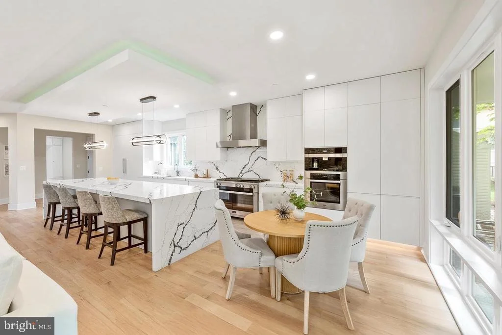 Photo of 3706 SPRING STREET
