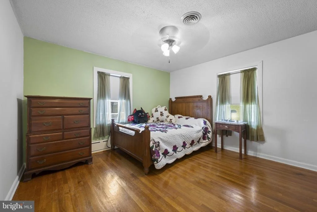 Photo of 5111 HANOVER PIKE