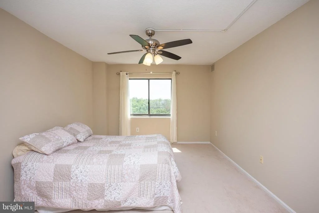 Photo of Unit 21022 at 15107 INTERLACHEN DRIVE