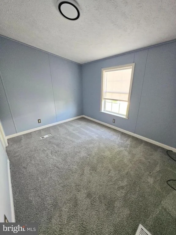 Photo of 225 POCLAIN DRIVE