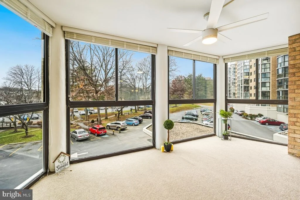 Photo of Unit 2215 at 15107 INTERLACHEN DRIVE