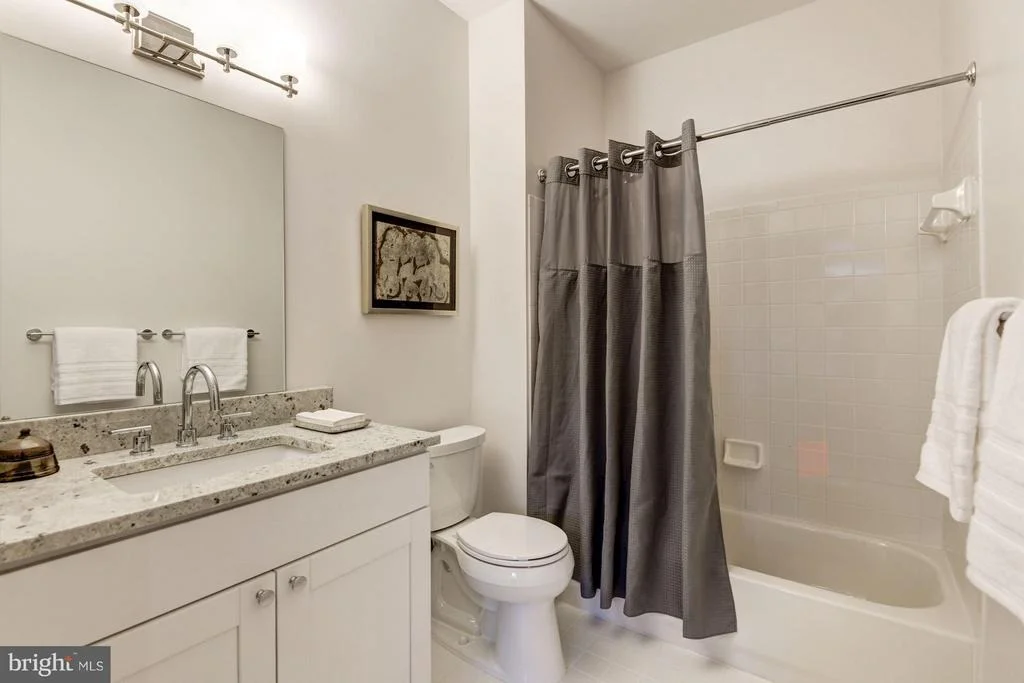 Photo of Unit M at 1307 WINDLEAF DRIVE