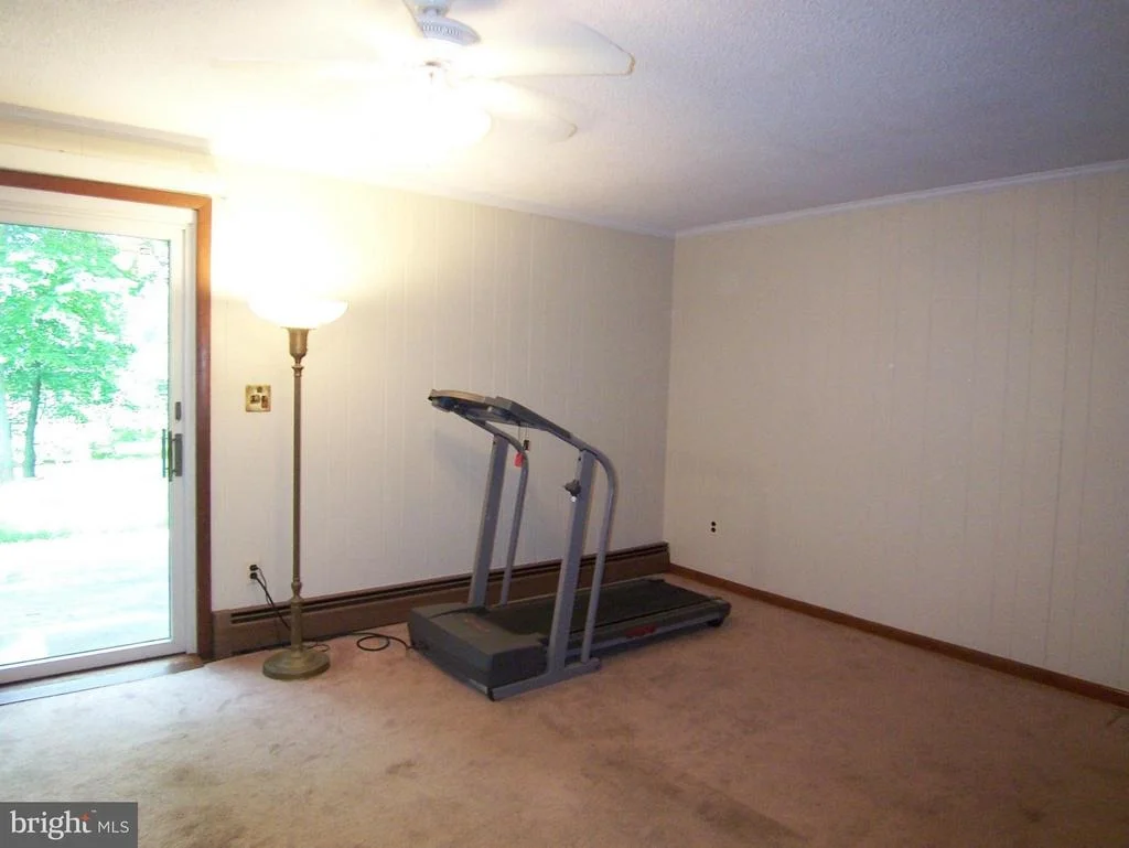 Photo of 25512 JARL DRIVE