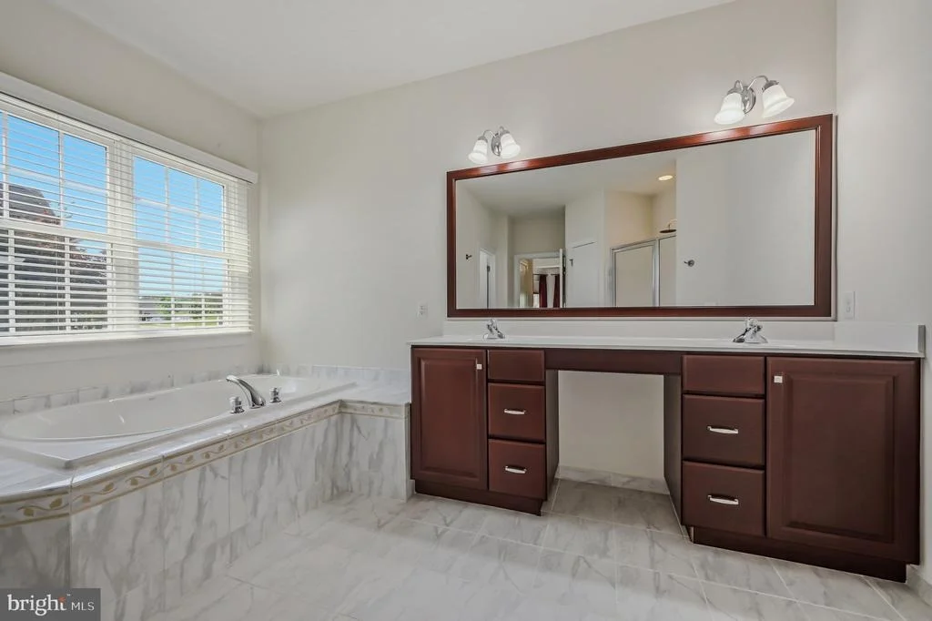 Photo of 723 PARKMAN DRIVE