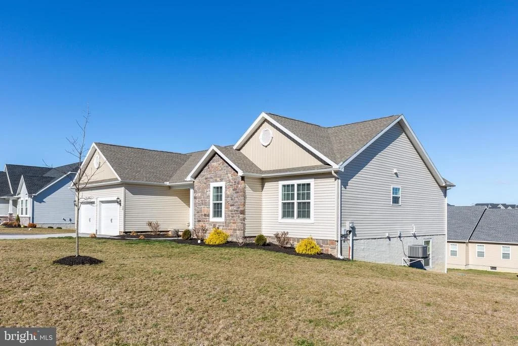 Photo of 15 KAITLYN DRIVE