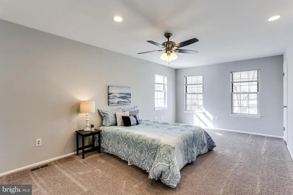Photo of 8635 STONECUTTER ROAD