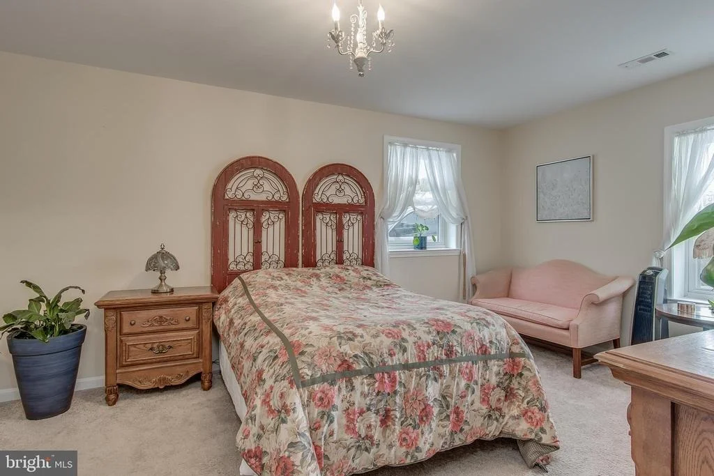 Photo of 3916 VALLEY VIEW ROAD