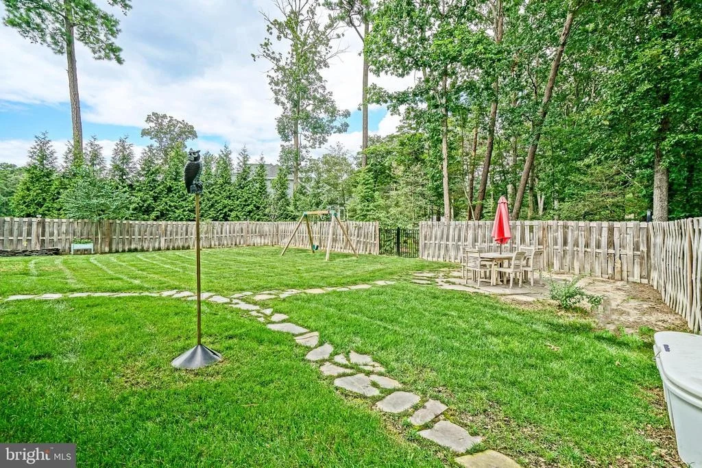 Photo of 19035 WINTERBERRY STREET