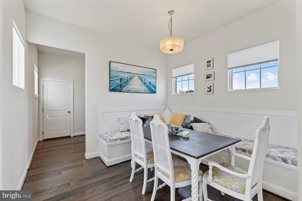 Photo of 22986 BUBBLING BROOK DRIVE