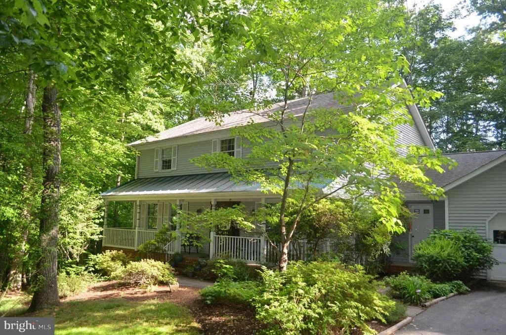 Photo of 11080 NEWOOD DRIVE