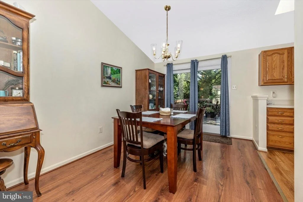 Photo of 1001 CHINABERRY DRIVE