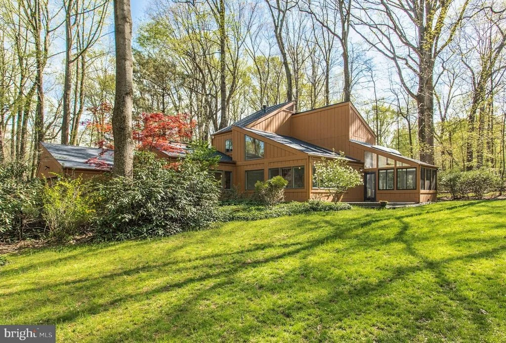 Photo of 3212 FOXVALE DRIVE