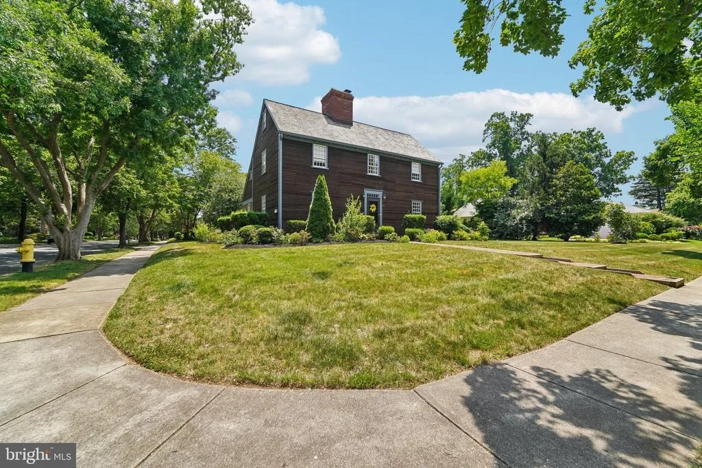Photo of 355 BROADVIEW LANE