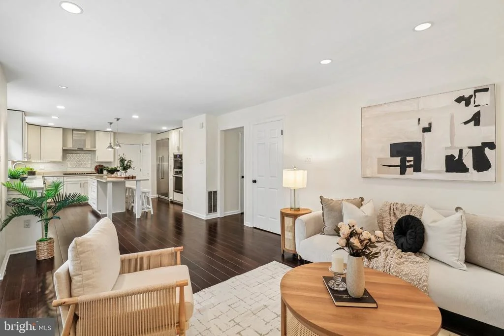 Photo of 11400 SYMPHONY WOODS LANE