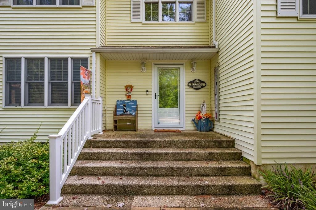 Photo of 82 BATTERSEA ROAD