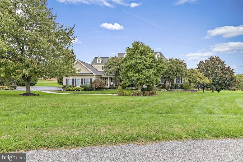 Photo of 2304 WILLOW VALE DRIVE