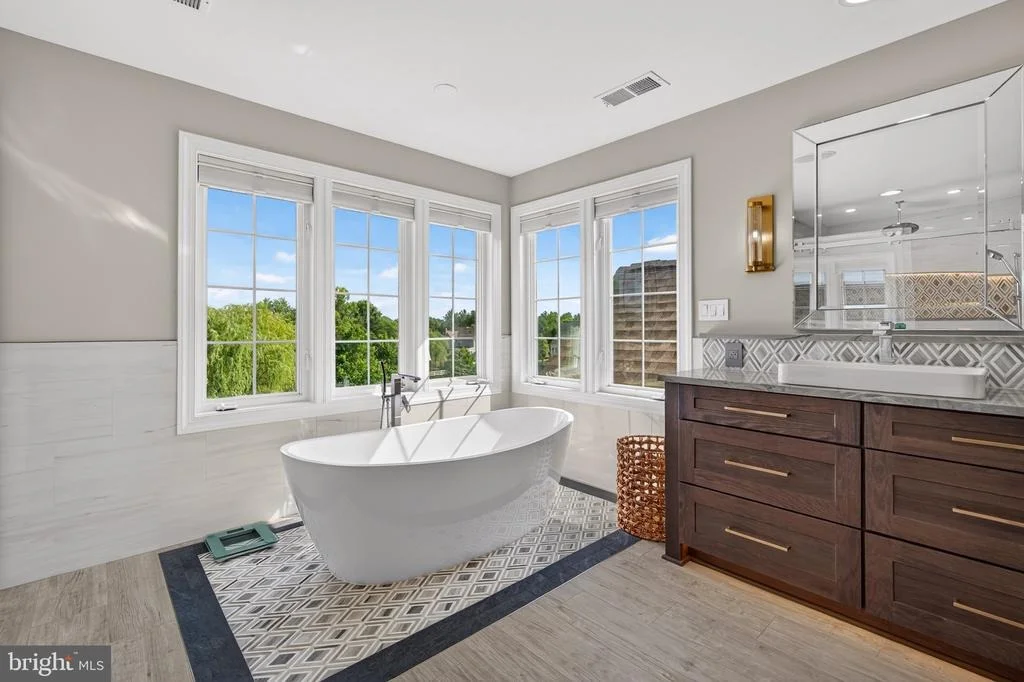 Photo of 20882 MCINTOSH PLACE