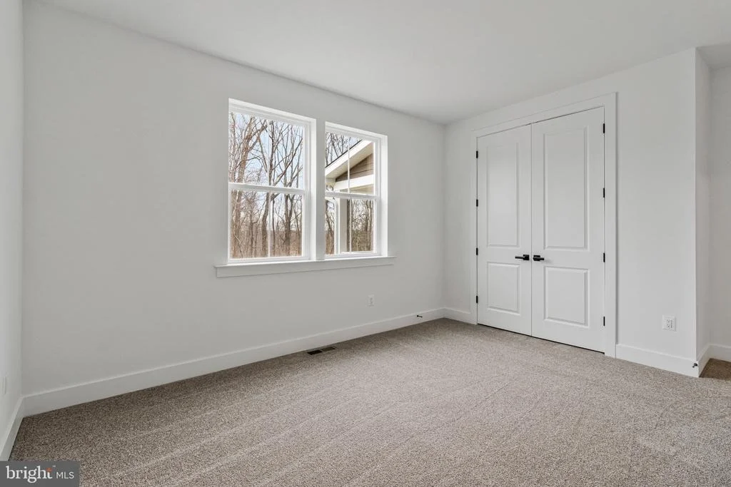 Photo of 2000 ARAM DRIVE