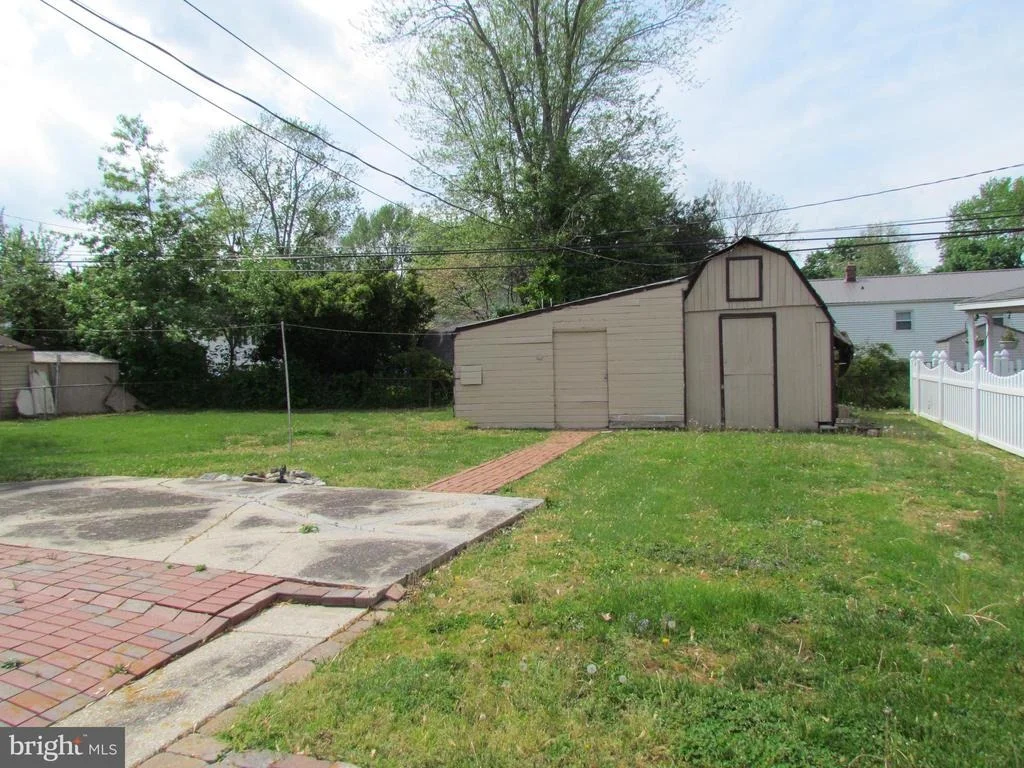 Photo of 1325 GARFIELD DRIVE