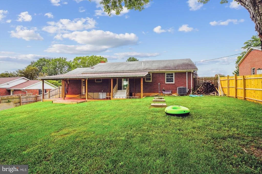 Photo of 11910 HAVEN HILL DRIVE