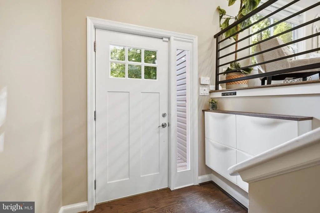 Photo of 7371 CROWN LANE