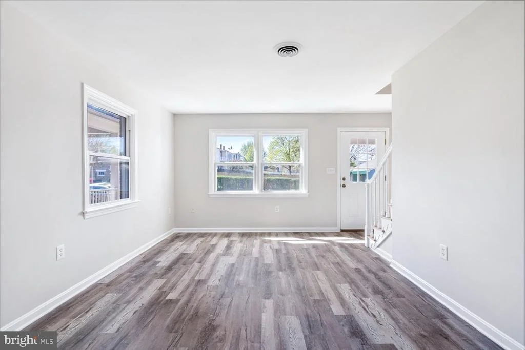 Photo of 704 TRAIL AVE
