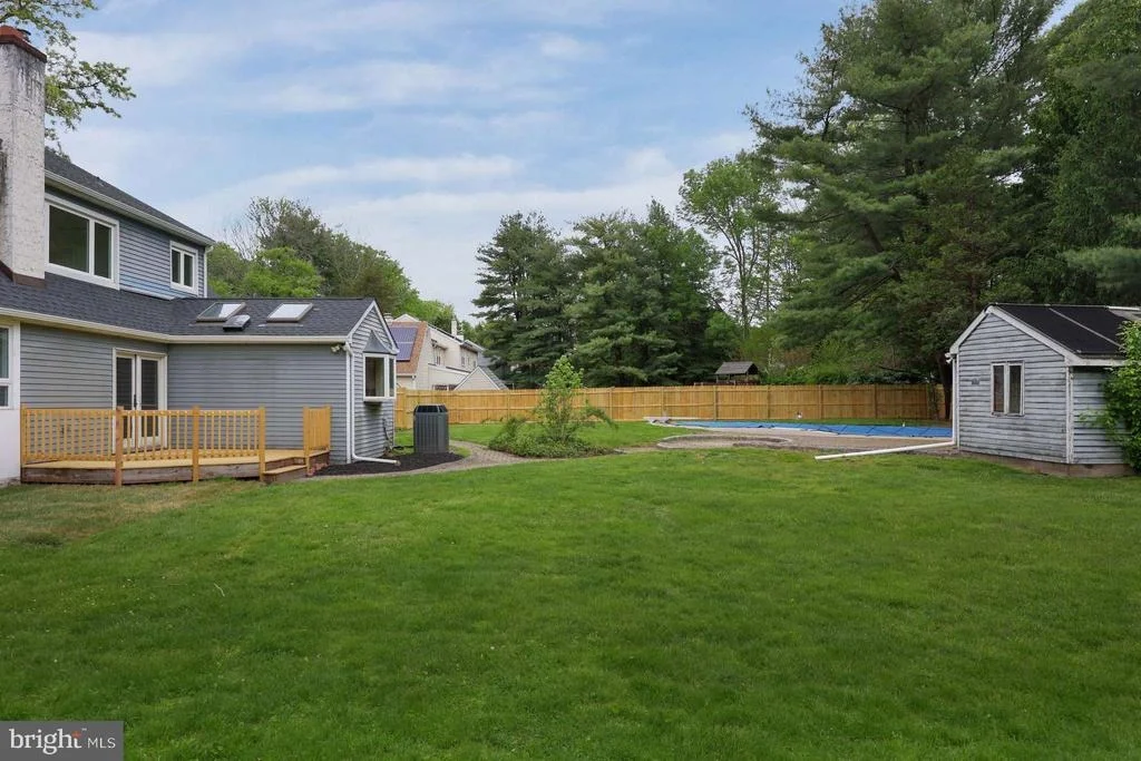 Photo of 24 RIVERVIEW DRIVE