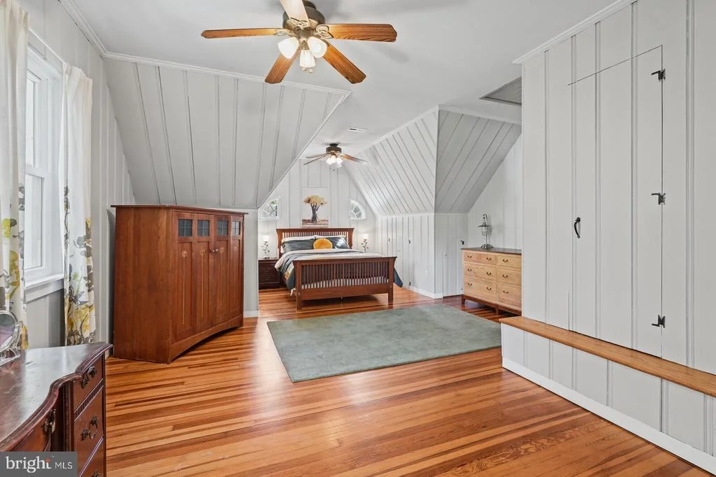 Photo of 206 PARK DRIVE