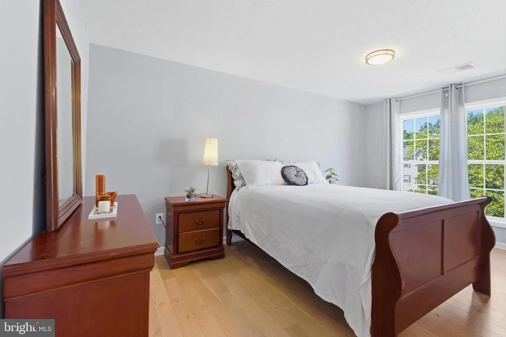 Photo of 10654 ASHFORD CIRCLE